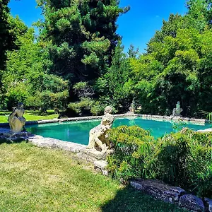 Chateau De Roussan 4* Saint-Rémy-de-Provence